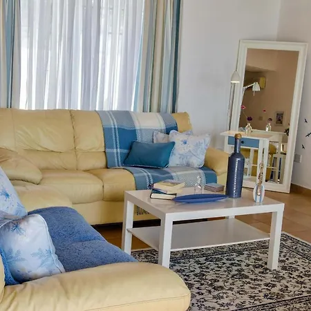 Aricia Villa Pissouri