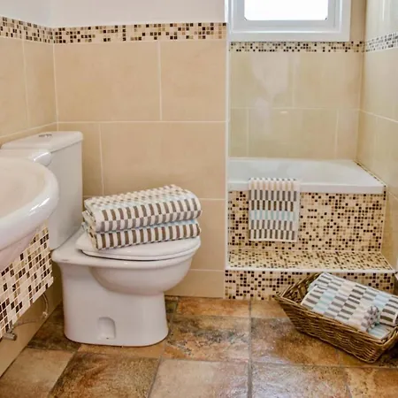Aricia Villa Pissouri